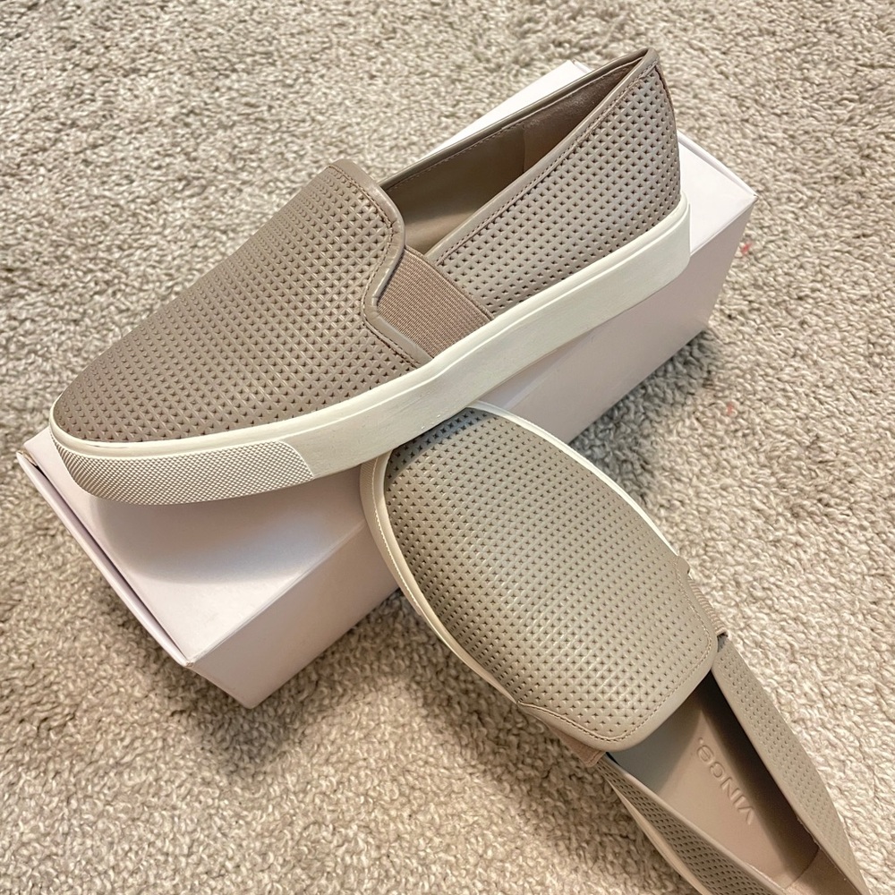 Vince Leather Slip-on Sneaker
